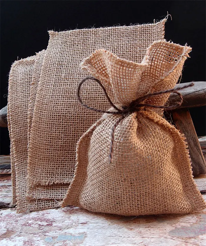 Bolsa de yute de arpillera pequeña personalizada de 7x9cm, bolsa con cordón de lino para joyería