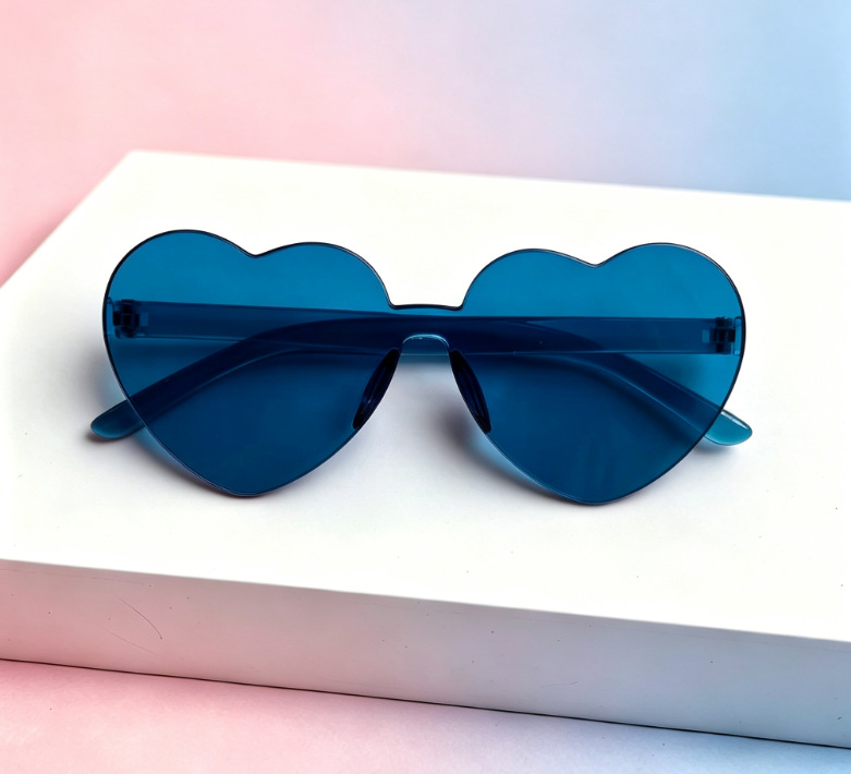 Childrens love deep blue