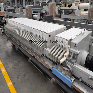 Programmegesteuerte hydraulische Weinsaftfilterpresse mit automatischem Tuchreinigungssystem - Product Image 3