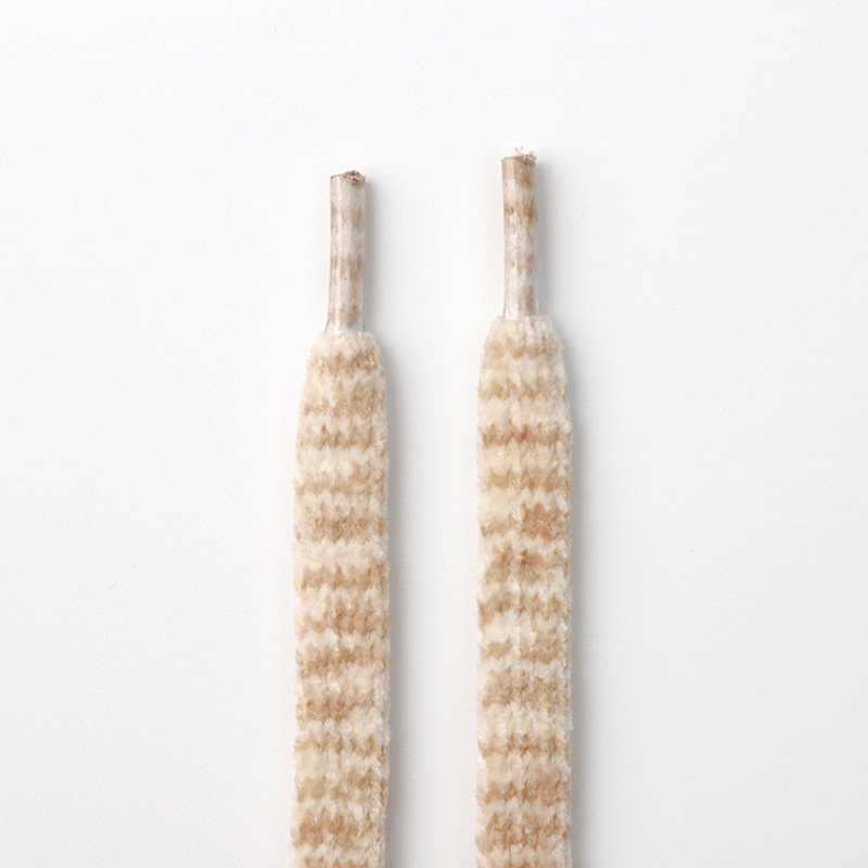 Lacets peluche kaki rayés