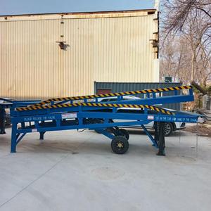 10 Ton Manual <strong>Container</strong> Forklift <strong>Loading</strong> and Unloading <strong>Platform</strong> Mobile Hydraulic Boarding Bridge Logistics Unloading Ramp Lift - Product Image 5