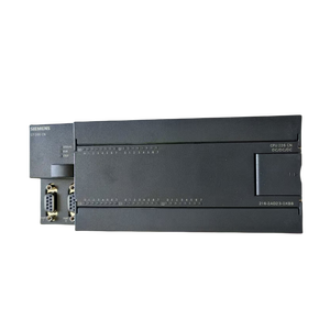 Siemens SIMATIC 226 CN CPU DC/DC Módulo 24 entradas/16 salidas Controladores dedicados PAC PLC - Product Image 1