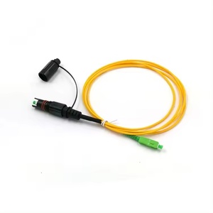 Soluciones de red de telecomunicaciones High Flex SC APC a SC APC simplex Cable de conexión de fibra con conector protector para estación base 5g