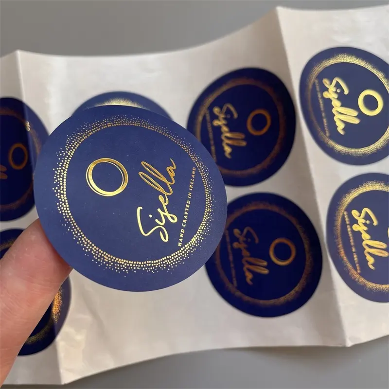 2022 özel Logo baskılı Metal etkisi yapışkanlı kağıt etiket sıcak damgalama folyo altın bakır folyo Sticker