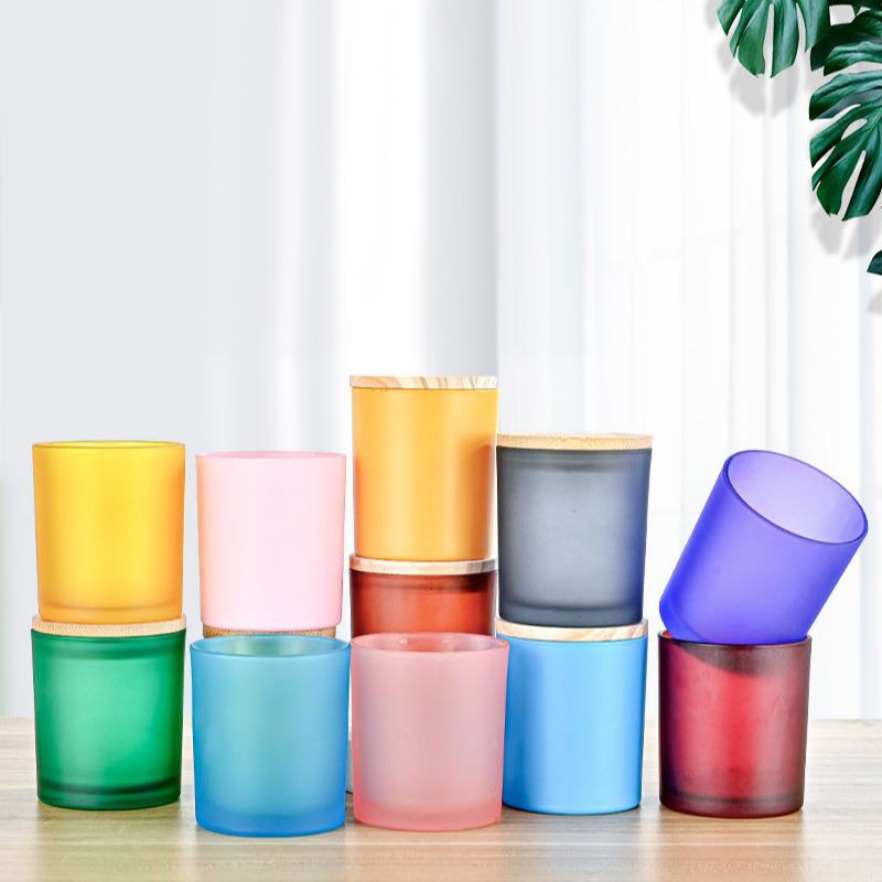 มีสีสัน