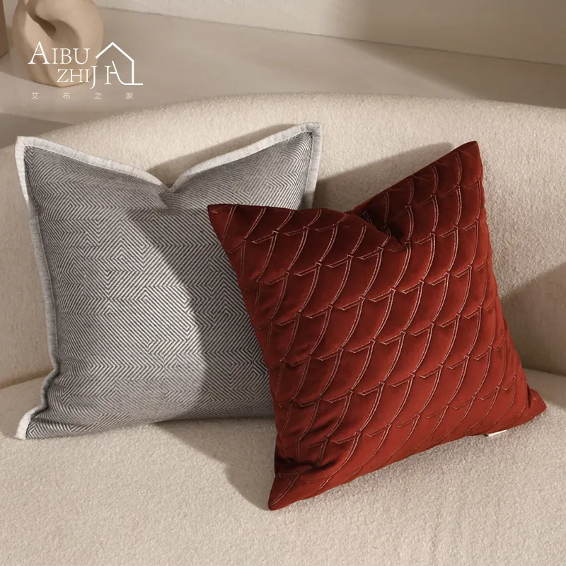 AIBUZHIJIA-funda de almohada acolchada de terciopelo rojo, cubierta de cojín bordada para decoración del hogar