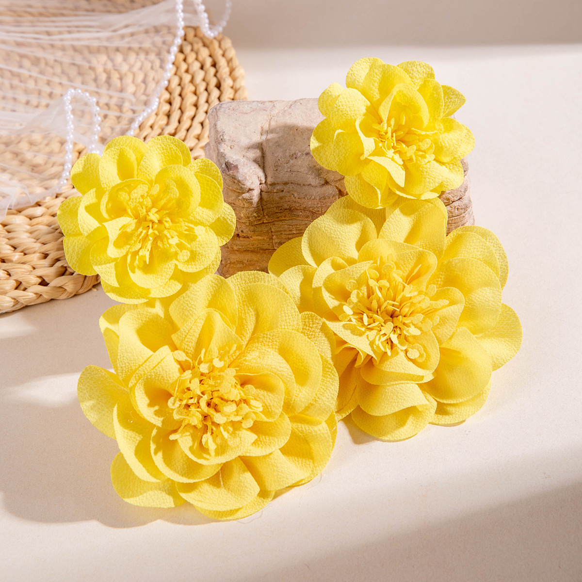 Yellow-27843-6-