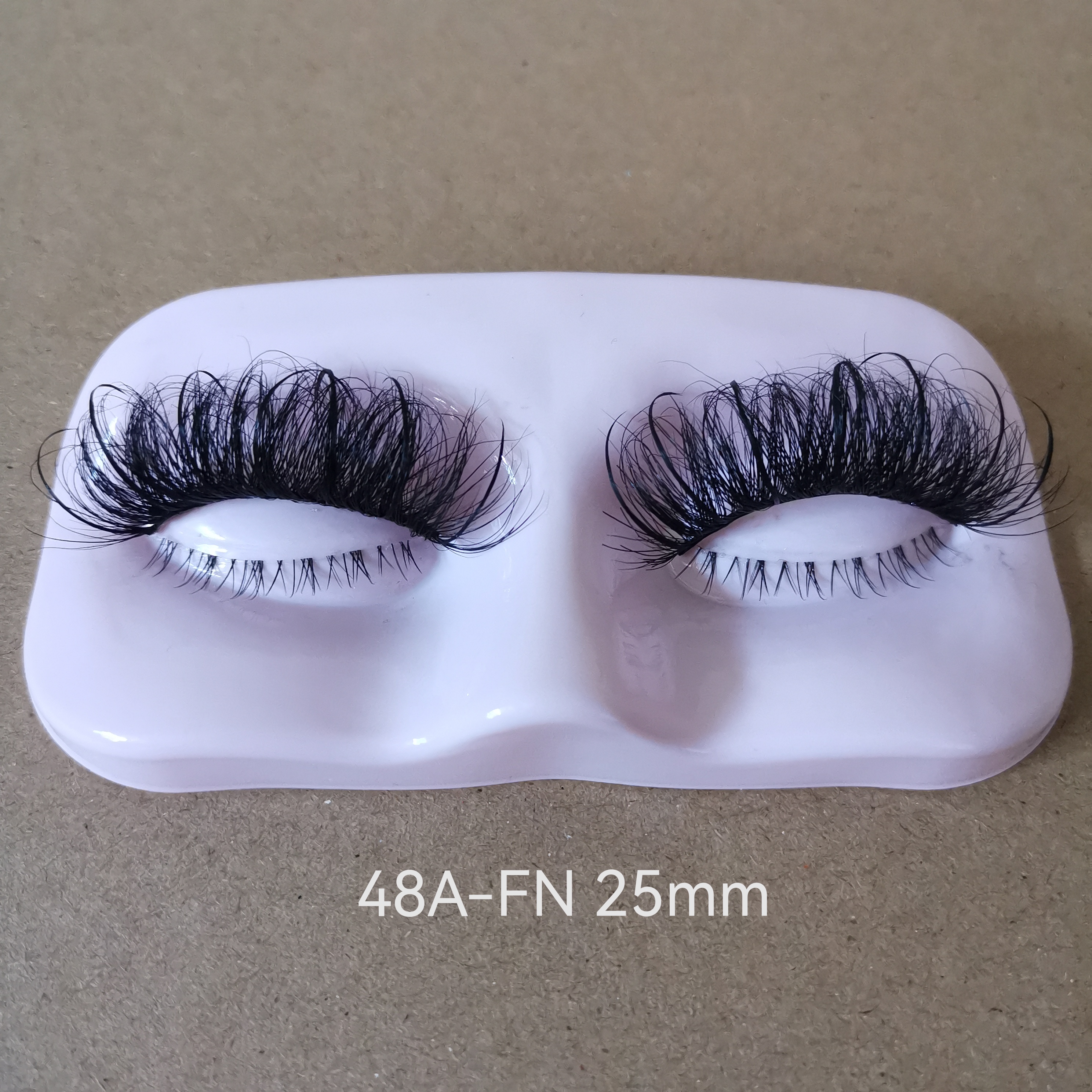 48A-FN,25mm.not including bottom lashes