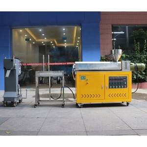 Programmed <strong>Lab</strong> <strong>Scale</strong> Twin Screw <strong>Extruder</strong>