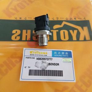 VOE20973777 <span class=keywords><strong>20973777</strong></span> için yakıt yağ basınç sensörü EC240BLC EC290BLC sensörü motor ekskavatör
