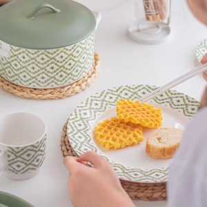 Fabrika kişiselleştirilmiş Modern el yapımı seramik kahvaltı yemeği Set ince porselen avrupa tarzı porselen yemek takımı - Product Image 5