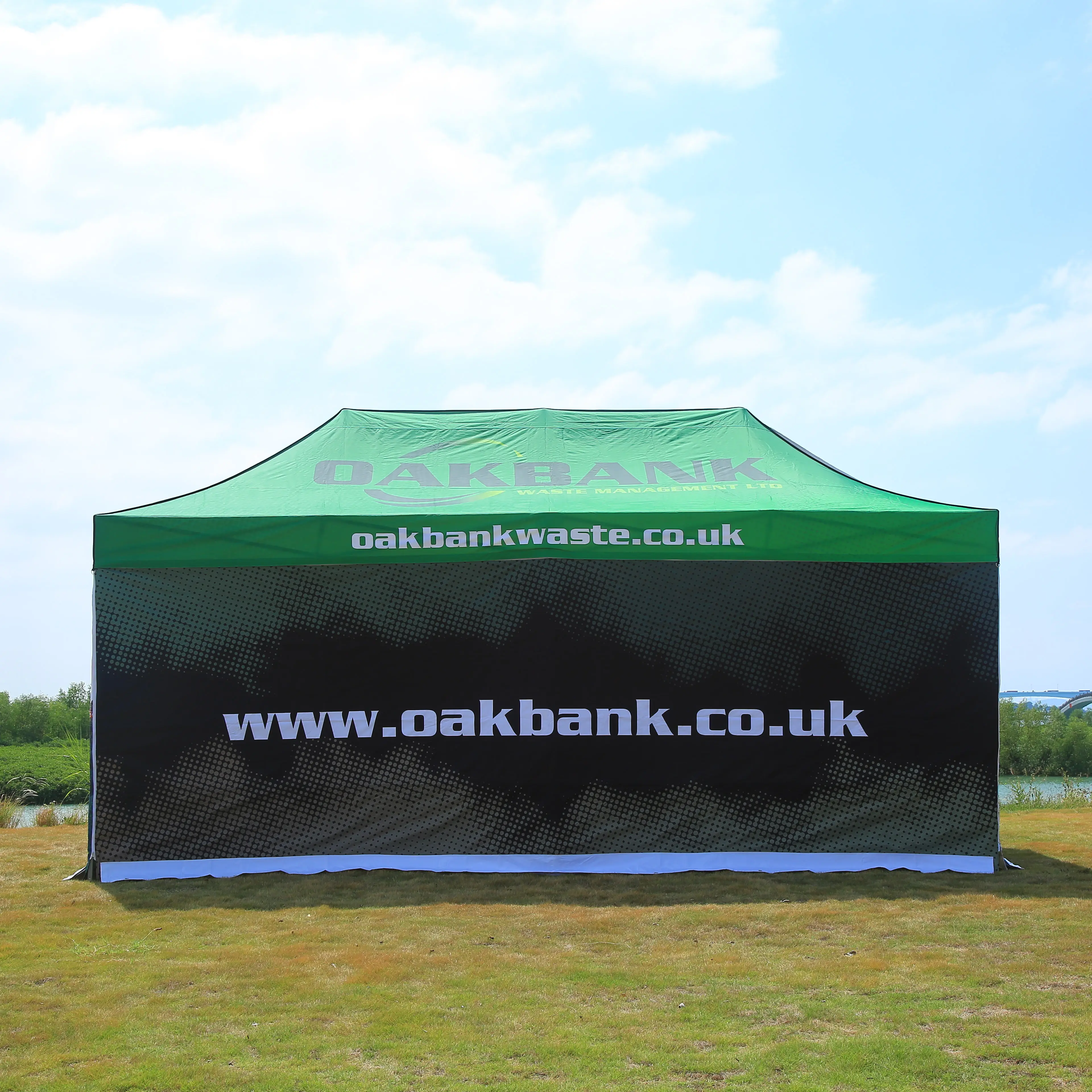 Outdoor Opvouwbare Pop-Up Custom Tent 1015 Frame Met Zijwand En Rollerbag Hoge Kwaliteit Reclame Party Tent Voor Evenementen Buiten