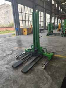 Van Truck <strong>Used</strong> 0.5t 1t Straddle <strong>Stacker</strong> Self Loading <strong>Stacker</strong> 1000kg Walkie Truck Power <strong>Stacker</strong> Forklift Use for USA Pallet - Product Image 2