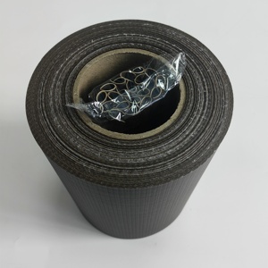 防水性アンチエイジングPVC防水シートストリップフェンス装飾庭プライバシースクリーンロールバルコニー用自然圧力