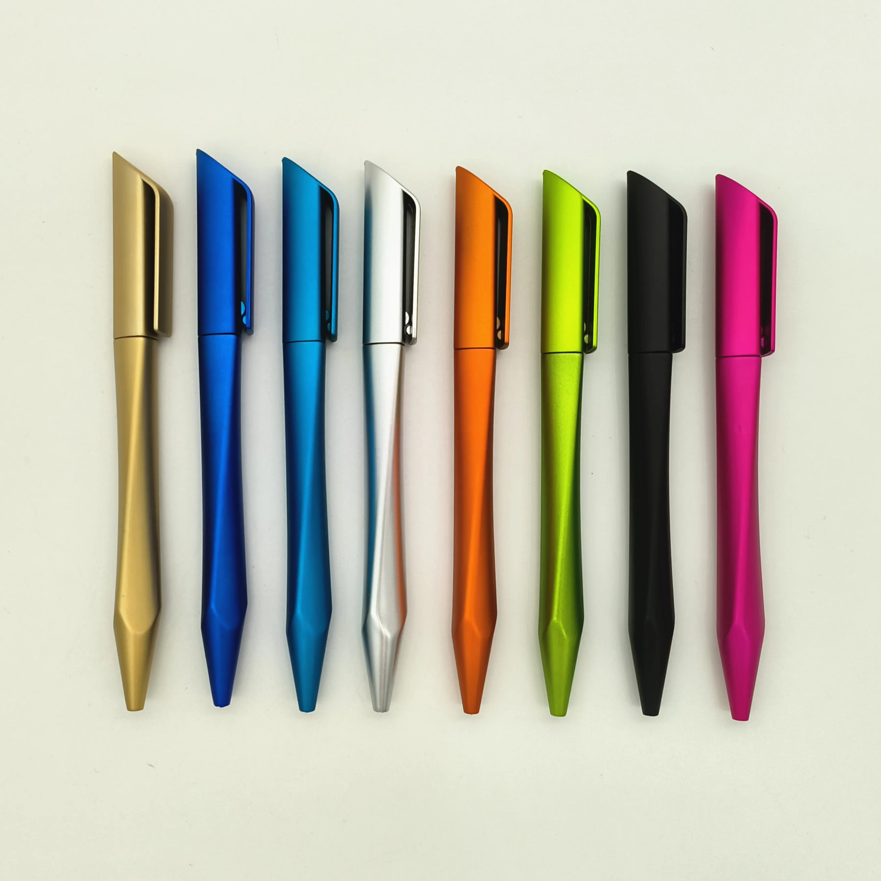 Yeni lüks şirket adı markalı yazı hediye plastik promosyon LOGO LOGO ile özel tükenmez kalem