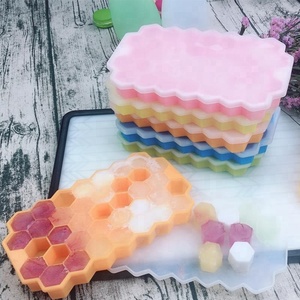 Molde de bloque de hielo de nido de abeja de silicona de 37 rejillas personalizado máquina de hielo de cocina congelada rápida de grado alimenticio para herramientas de helado - Product Image 2