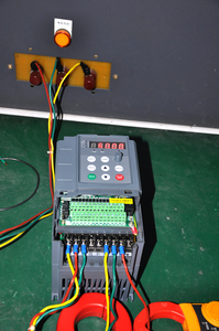 Controlador de frecuencia variable de inversor de frecuencia de potencia 22KW con control de vector Delta VFD de 380V trifásico de - Product Image 2