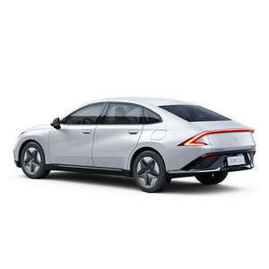 2024 <span class=keywords><strong>nisan</strong></span> yeni araba Wuling araba Wuling E5 saf elektrikli arabalar yeni enerji araçlar
