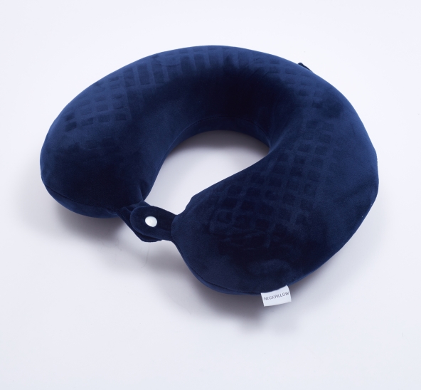 Azul más negro