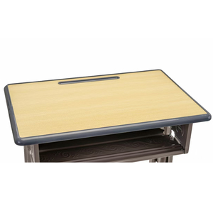 Contenedor de gran cantidad cargado con un solo escritorio de madera y una silla que proporcionan un conjunto de mobiliario escolar para niños africanos - Product Image 6