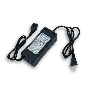 En çok satan 54.6V 2A 13S pil Ebike için elektrikli bisiklet Scooter lityum Li-ion 48v pil şarj cihazı