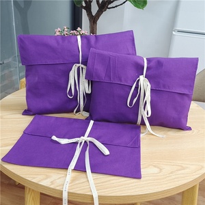 Chuang hua Custom Logo Umschlag form Baumwolle Verpackung Beutel Tasche mit Logo auf dem Baumwoll band Umschlag mit Knopf und Schnur - Product Image 1