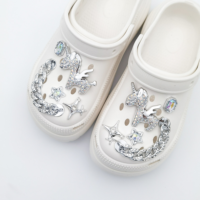 10 ponis de diamantes brillantes