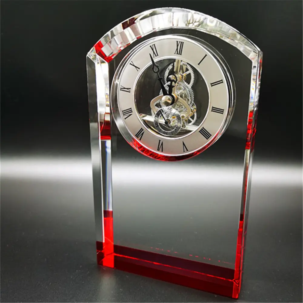 Recuerdos de reloj de cristal de boda rojo y azul personalizados por el fabricante con hermosas formas