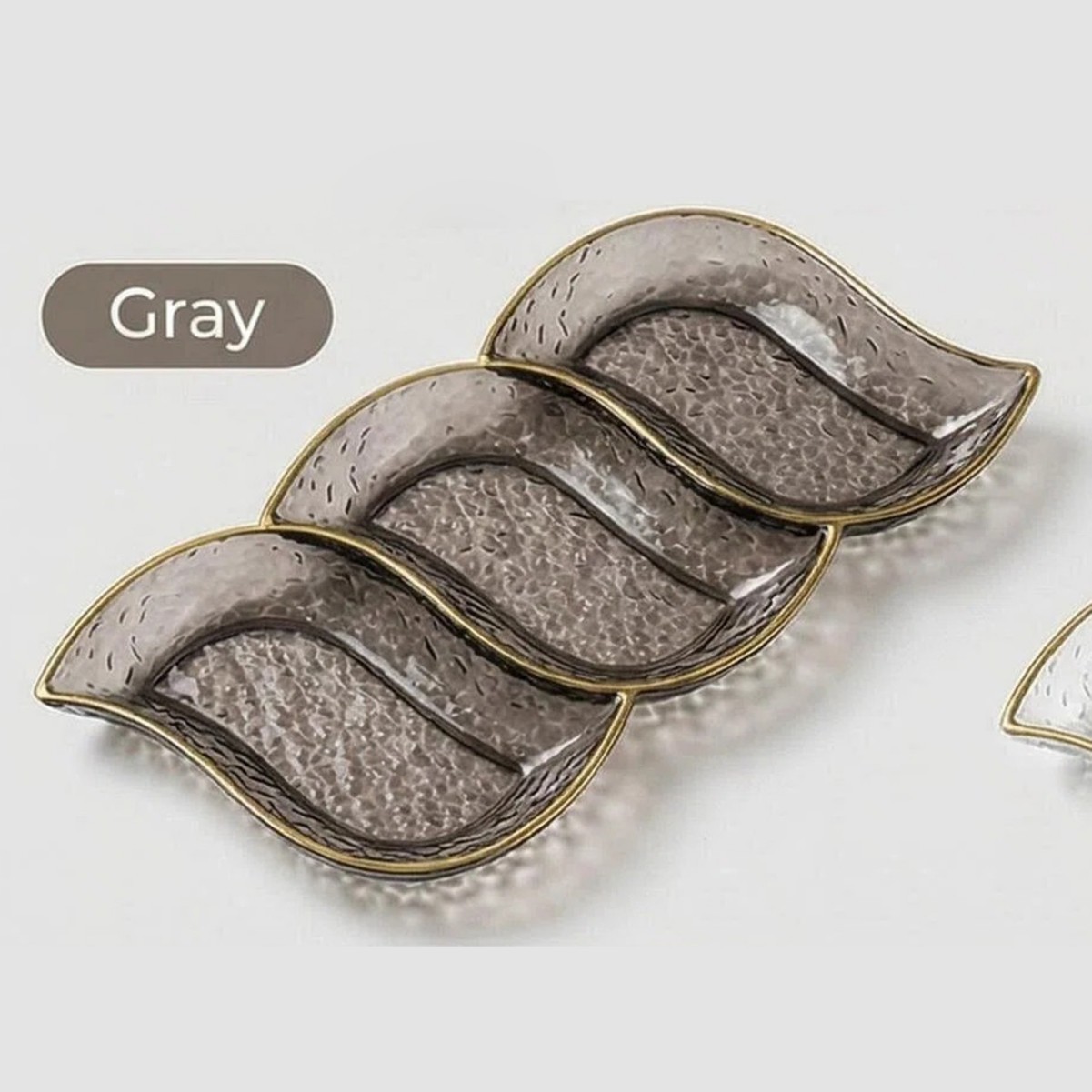 Smoky gray - three-piece plate - water ripple gold edge