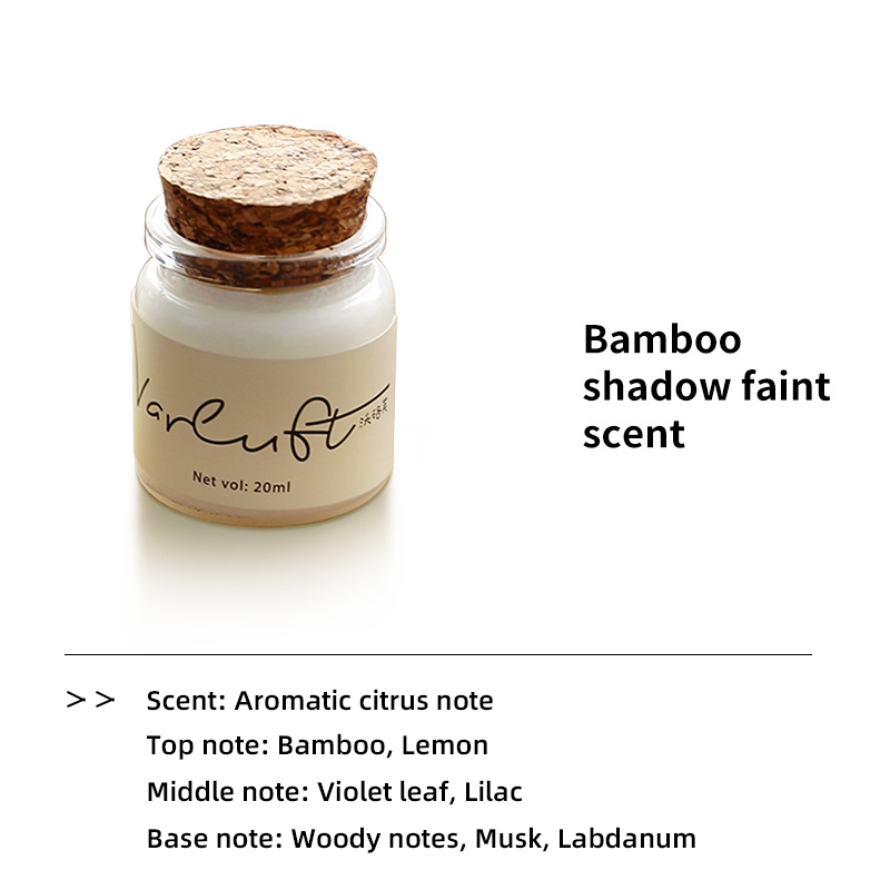 Sombra de bambú, aroma sutil.