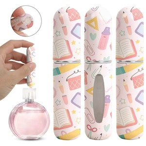 <strong>Novel</strong> Design 5ml Bottom Filling Plastic Sample Perfume Sprayer <strong>Bottle</strong> with Cartoon Design for Traveling