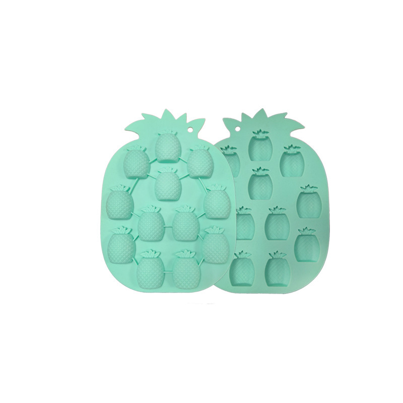 12-piece pineapple ice tray mint color
