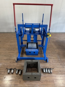 Afrika'ya ihraç edilen çok fonksiyonlu yarı otomatik çimento tuğla üretim hattı, uygun maliyetli ve yanmaz blok makinesi - Product Image 4
