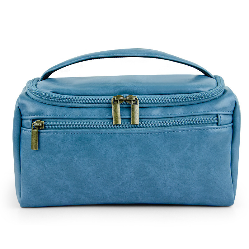Neceser azul con gancho