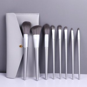 ชุดแปรงแต่งหน้า7ชิ้นชุดอุปกรณ์ความงามแปรงแต่งหน้าอายแชโดว์ผสมรองพื้น - Product Image 1