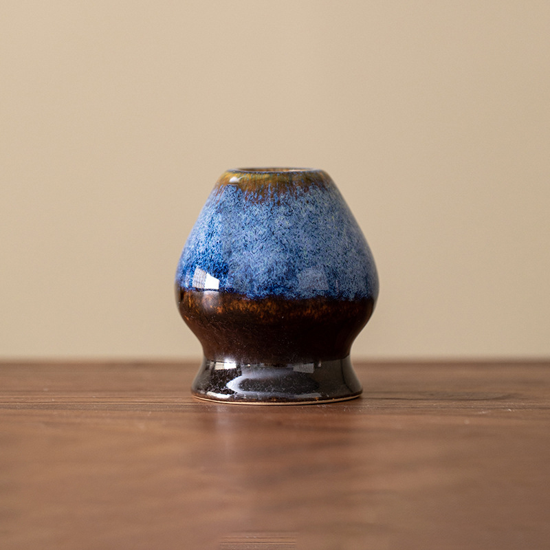 Chasen Stand -- kiln change blue