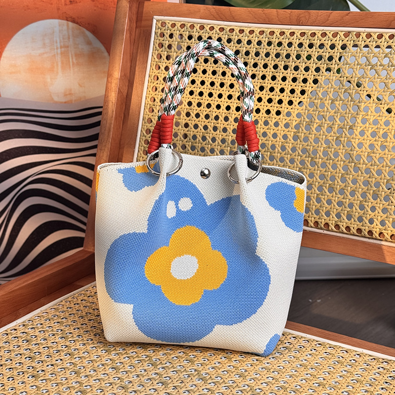 Grande fleur étoile bleue