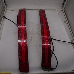 เหมาะสำหรับ X5 E70ใหม่ LED ไฟท้ายด้านหลังไฟย้อนกลับไฟเบรก37V11-31100-AMP 37V11-31120-AMP บัสตัวบ่งชี้ความสูง - Product Image 1