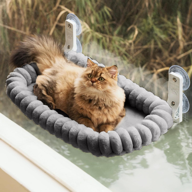 Fence plush style in gray