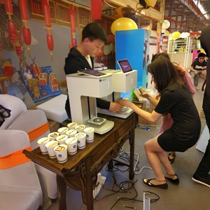Evebot Cake Macaroon Coffee Photo Printer <strong>Color</strong> Print <strong>Image</strong> on Coffee Foam Latte Art Food 3d Printing Machine for Cafe Shop