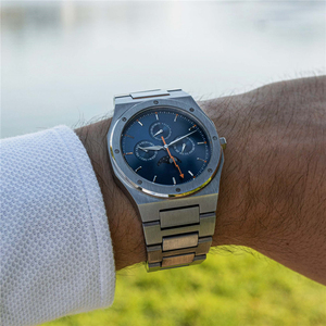 Özel Logo son tarzı üç gözler Dial çok fonksiyonlu kronolojik Montre En Cuir ay izle erkekler için - Product Image 5