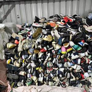 Tweedehands Gemengde Sport Kringloopschoenen Merk Gebruikte Sneaker Voor Mannen Groothandel Sneakers In Balen - Product Image 5