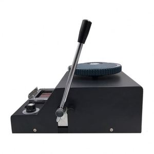 Hersteller Desktop Handbuch PVC ID-Karte Präge maschine Personal isierte Belohnung karte Club Card Letter press Coding Machine - Product Image 3