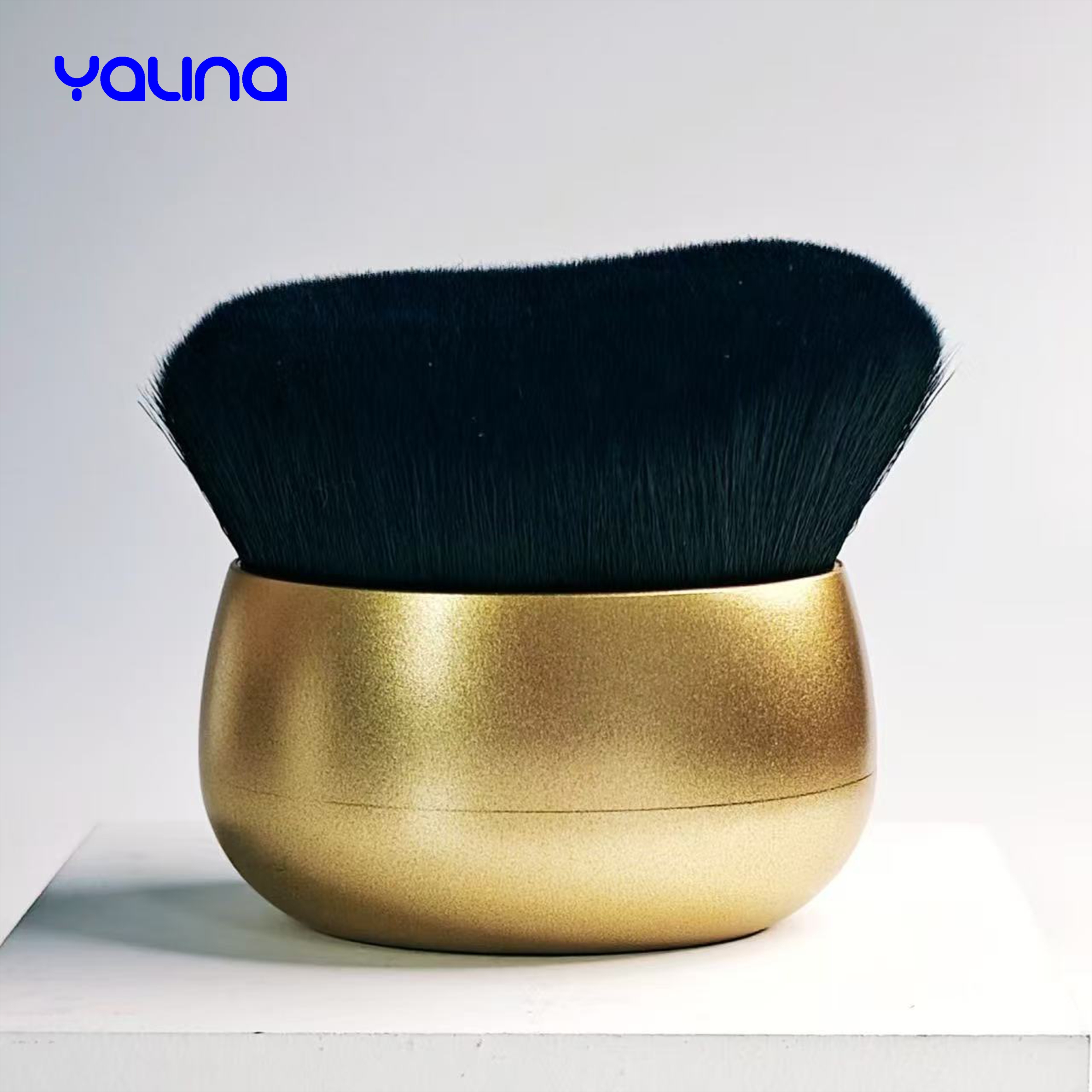 Oro con negro
