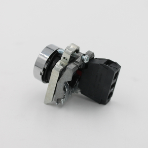 Interruttore a pulsante piatto XB4 BA42 22mm con funzione momentanea Max 10A corrente - Product Image 6