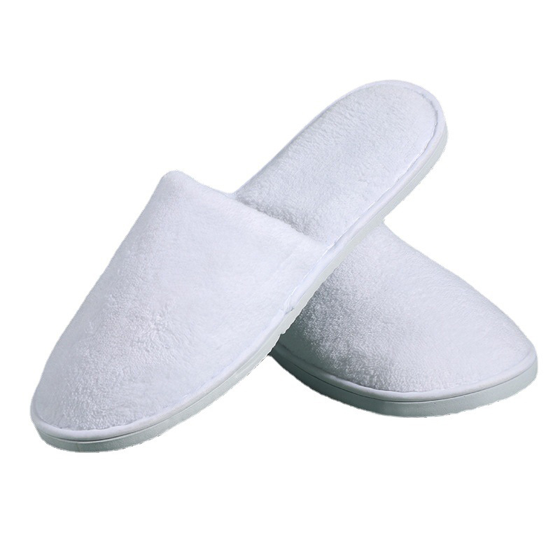 Zapatilla desechable blanca