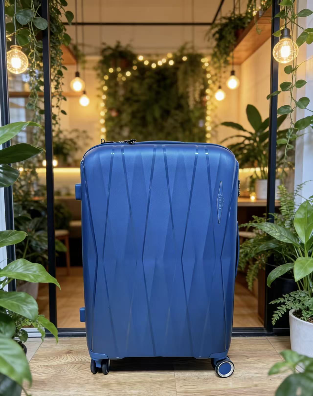 bleu foncé