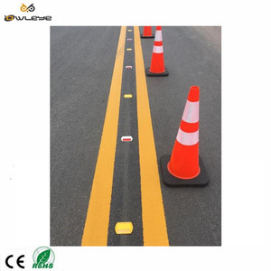 矩形路面标记交通警告产品道路安全3m反光塑料PMMA道路螺柱猫眼反射器 - Product Image 5