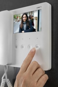 مجموعة نظام إدخال فيديو AGT V200 لعائلة واحدة أوتوماتيكي للاستخدام السكني المورد الإيطالي - Product Image 6