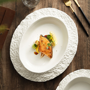 Unico ed elegante nuovo design nido semplice bianco goffrato forma irregolare ceramica Fine torta in porcellana personalizzata che serve ciotola per zuppa - Product Image 2